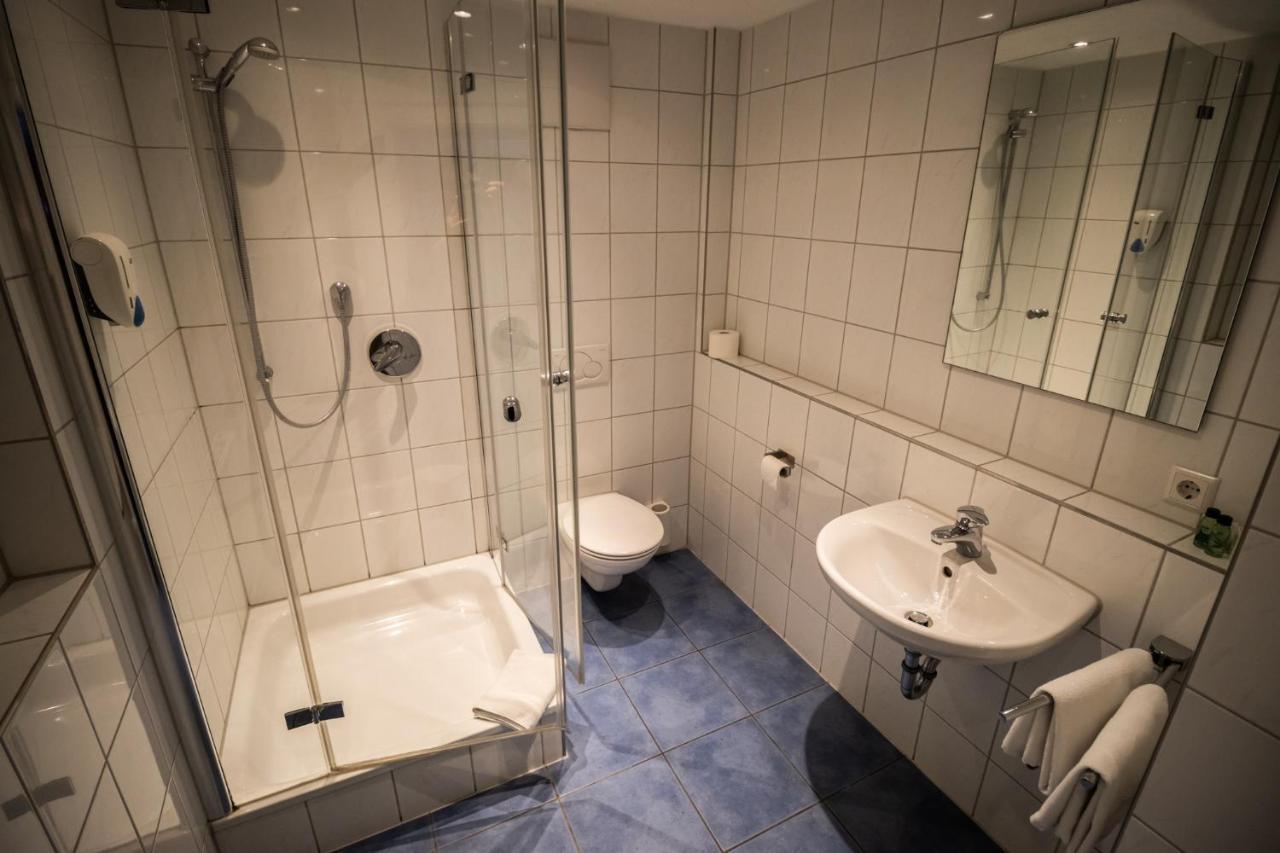 Doppelzimmer mit eigenem Bad