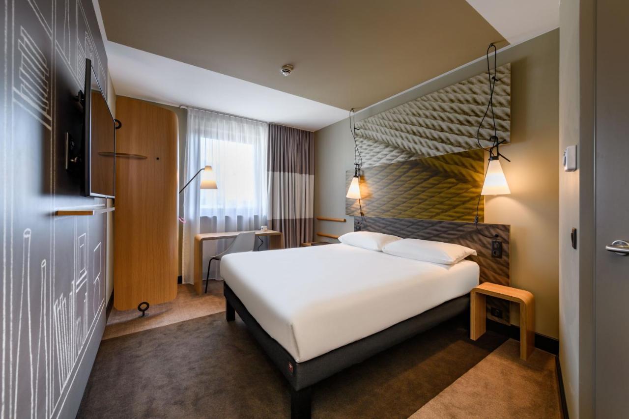 Standard Double Room,1018941334:JPEG