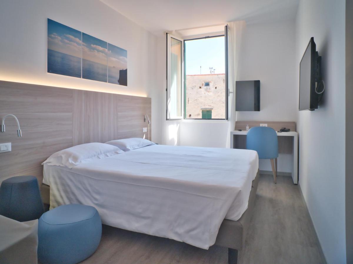 Double or Twin Room Extra Bed