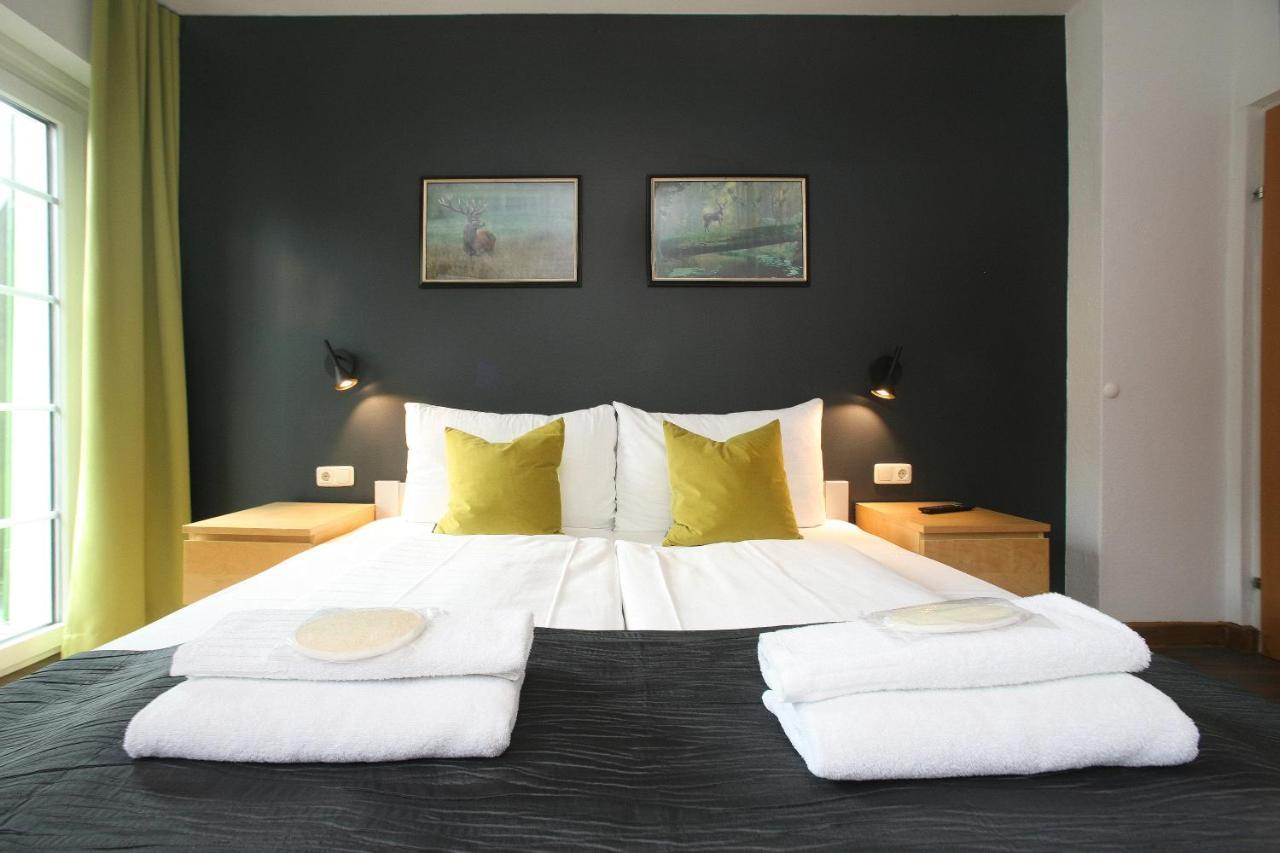 Doppelzimmer mit Balkon