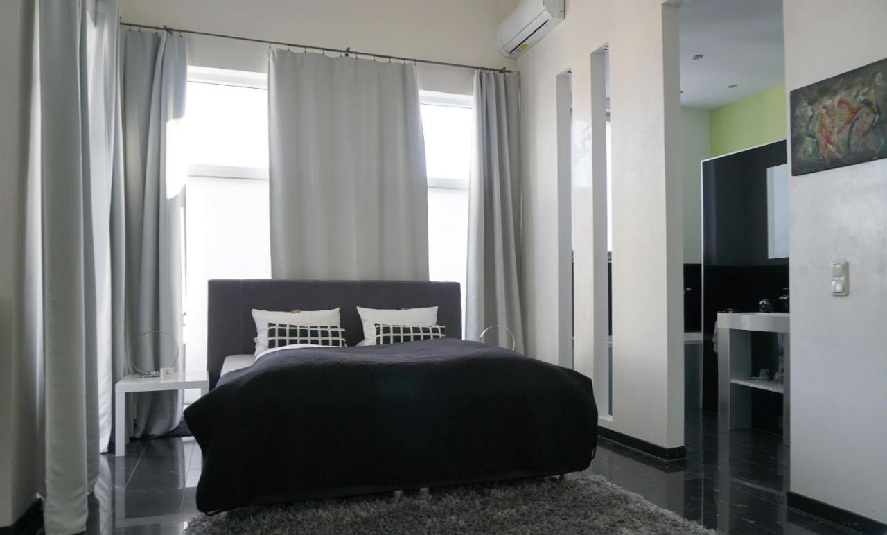 Deluxe Suite mit Whirlpool-Badewanne
