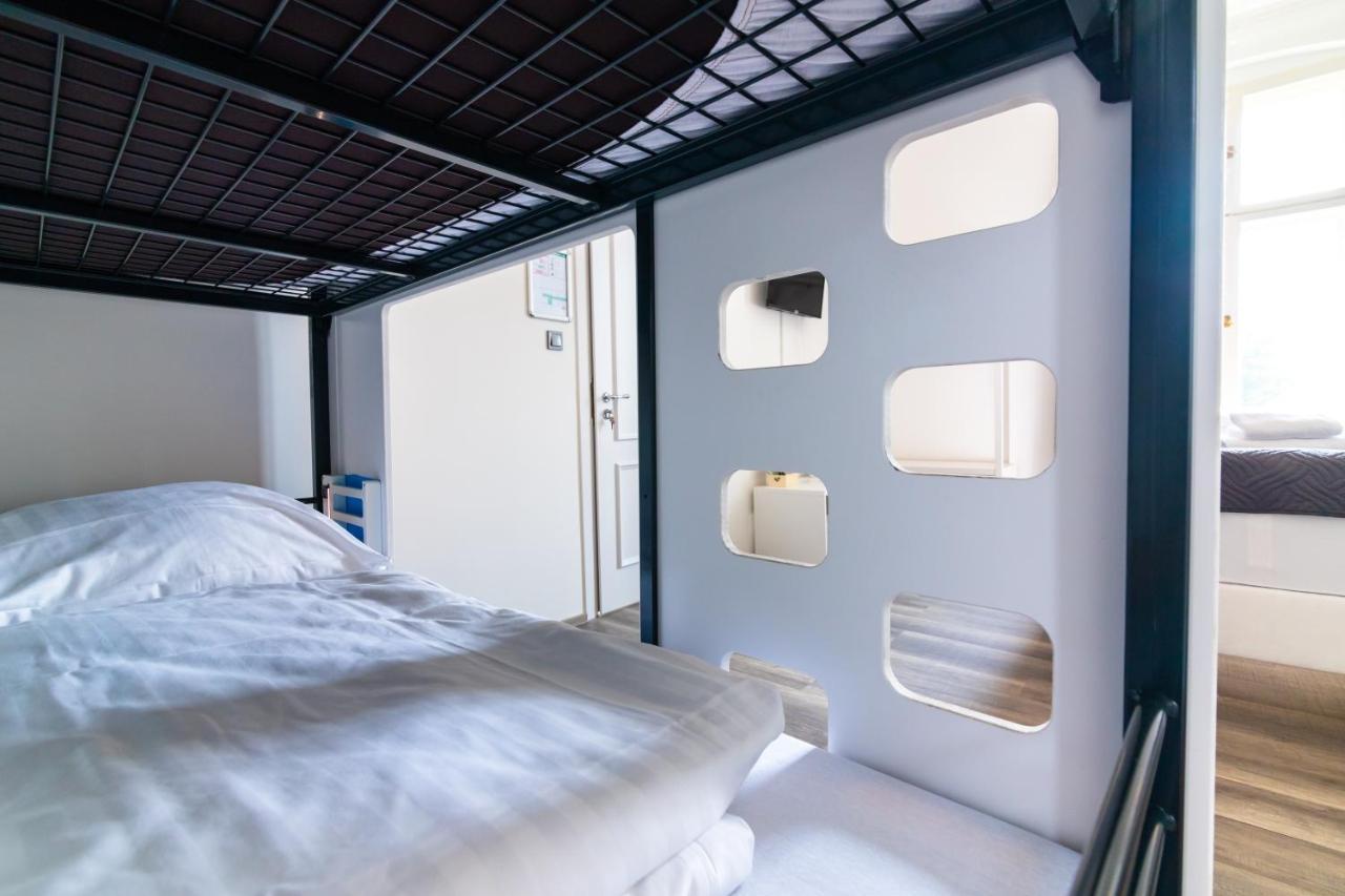 Apartment mit 4 Schlafzimmern und einem Balkon
