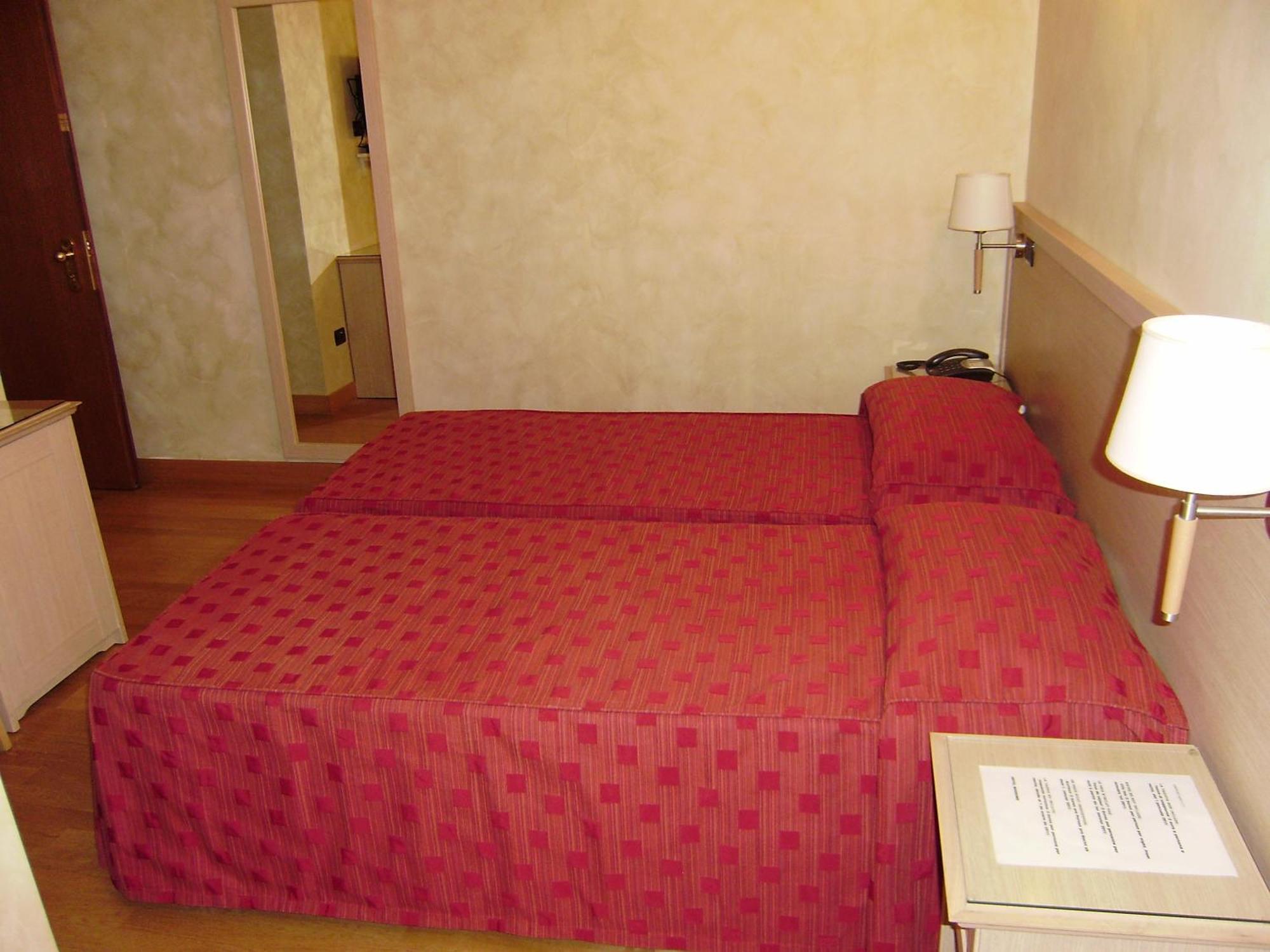 Dreibettzimmer