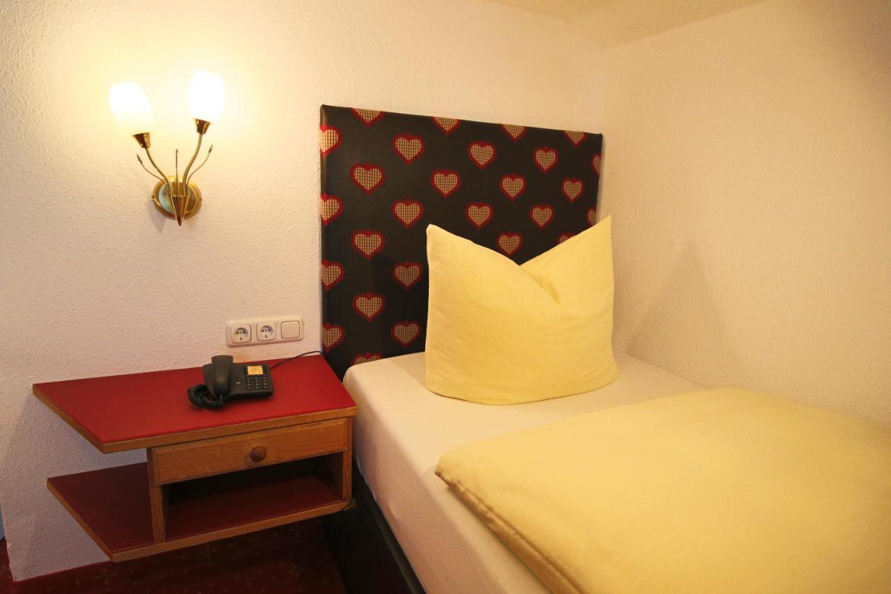 Single Room Balcony,1076480671:JPEG
