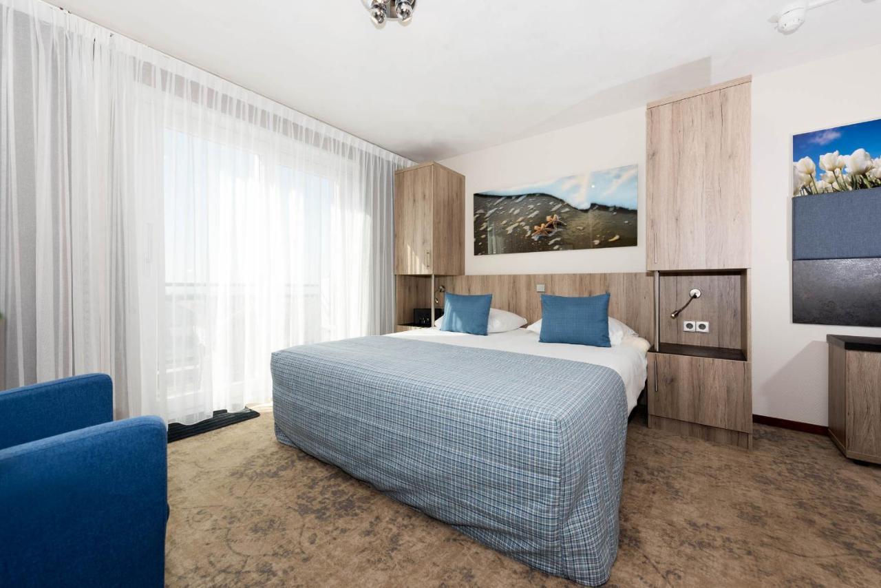 Twin Room with Balcony,1094568588:JPEG