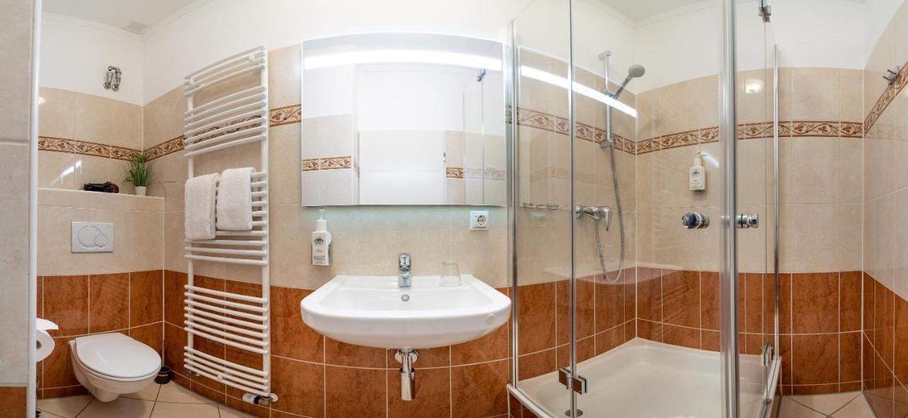Single Room Standard