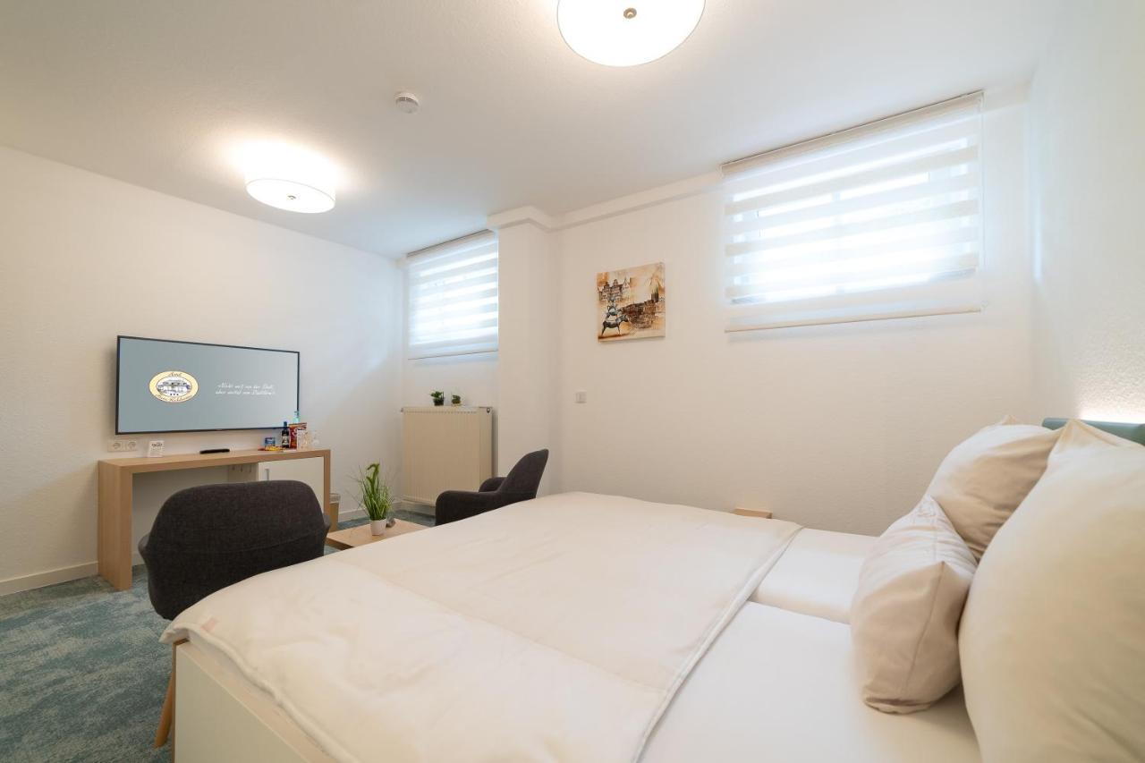 Doppelzimmer Economy im Souterrain