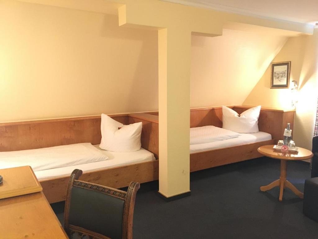 Standard Zweibettzimmer