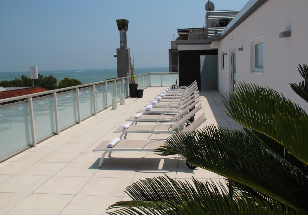 Deluxe Double Room with Side Sea View,1499242402:JPEG