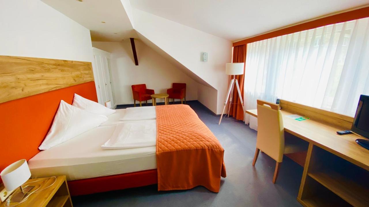 Double Room,1116395442:JPEG