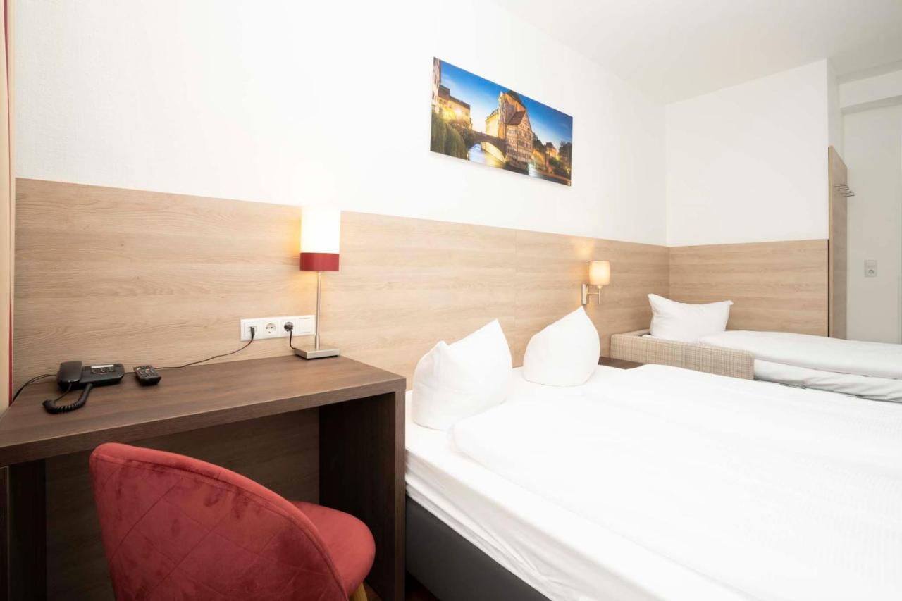 Triple Room,1557246871:JPEG