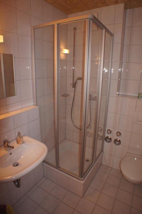 Apartment mit Balkon