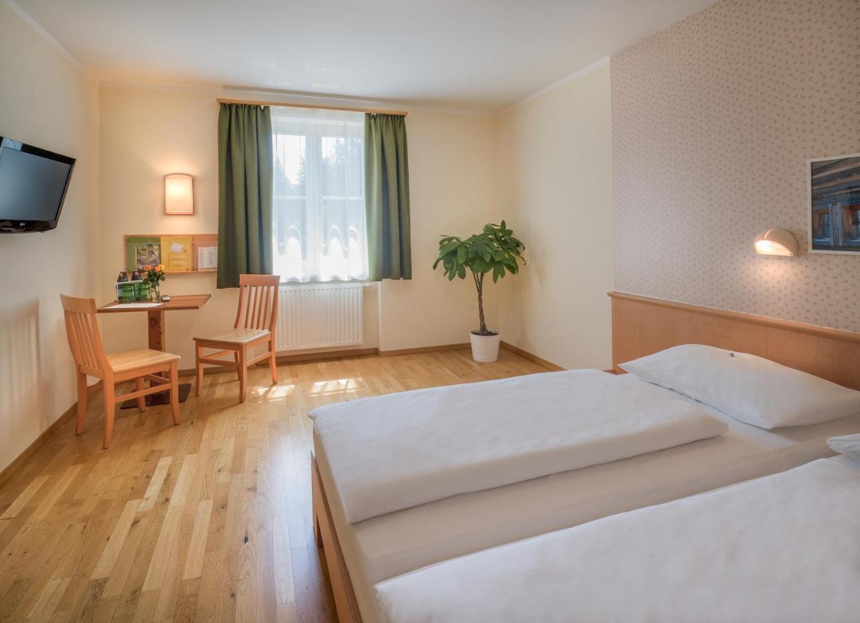 Double Room (Single Use)