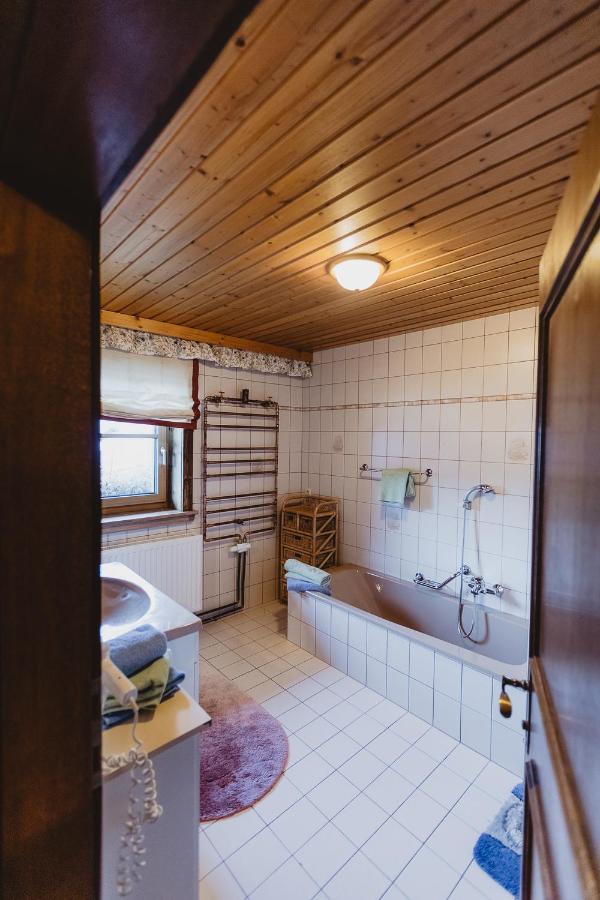 One-Bedroom Apartment with Balcony,1152783396:JPEG