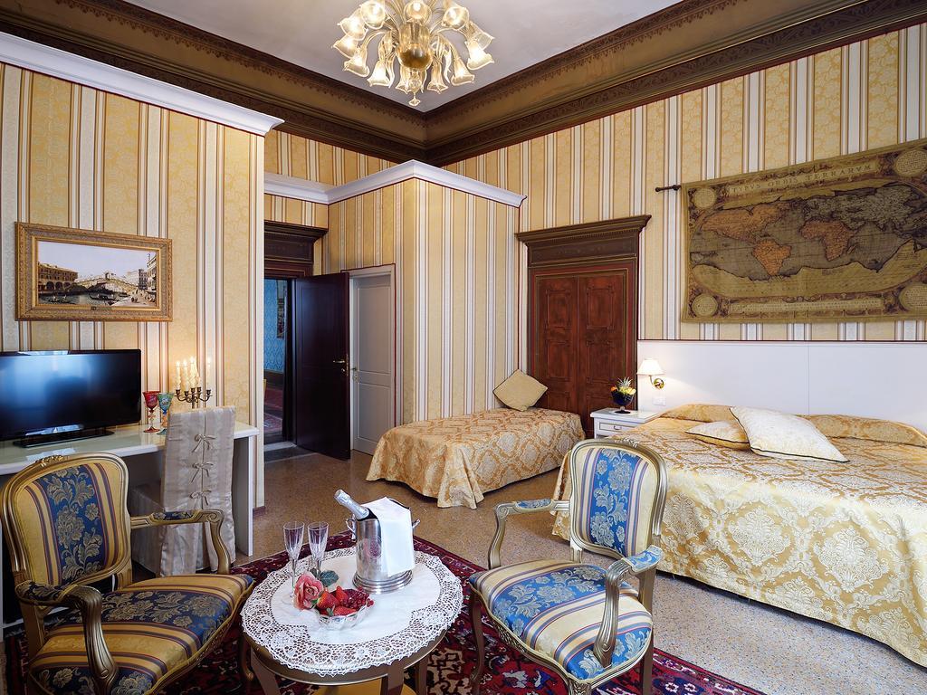 Superior Doppelzimmer mit Kanalblick