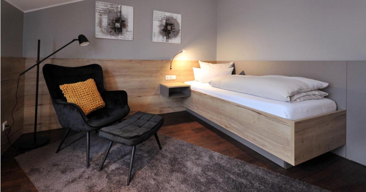 Single Room,1187330065:JPEG