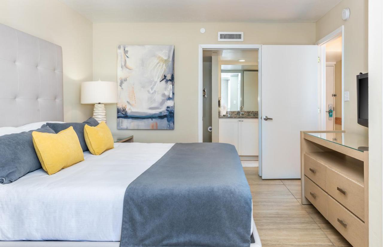 Suite mit einem Schlafzimmer - Blick auf Strand/ Pool