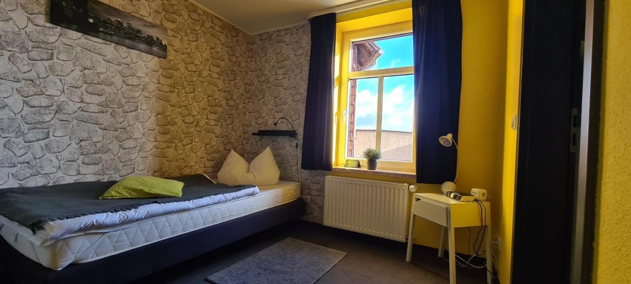Einzelzimmer mit eigenem Bad