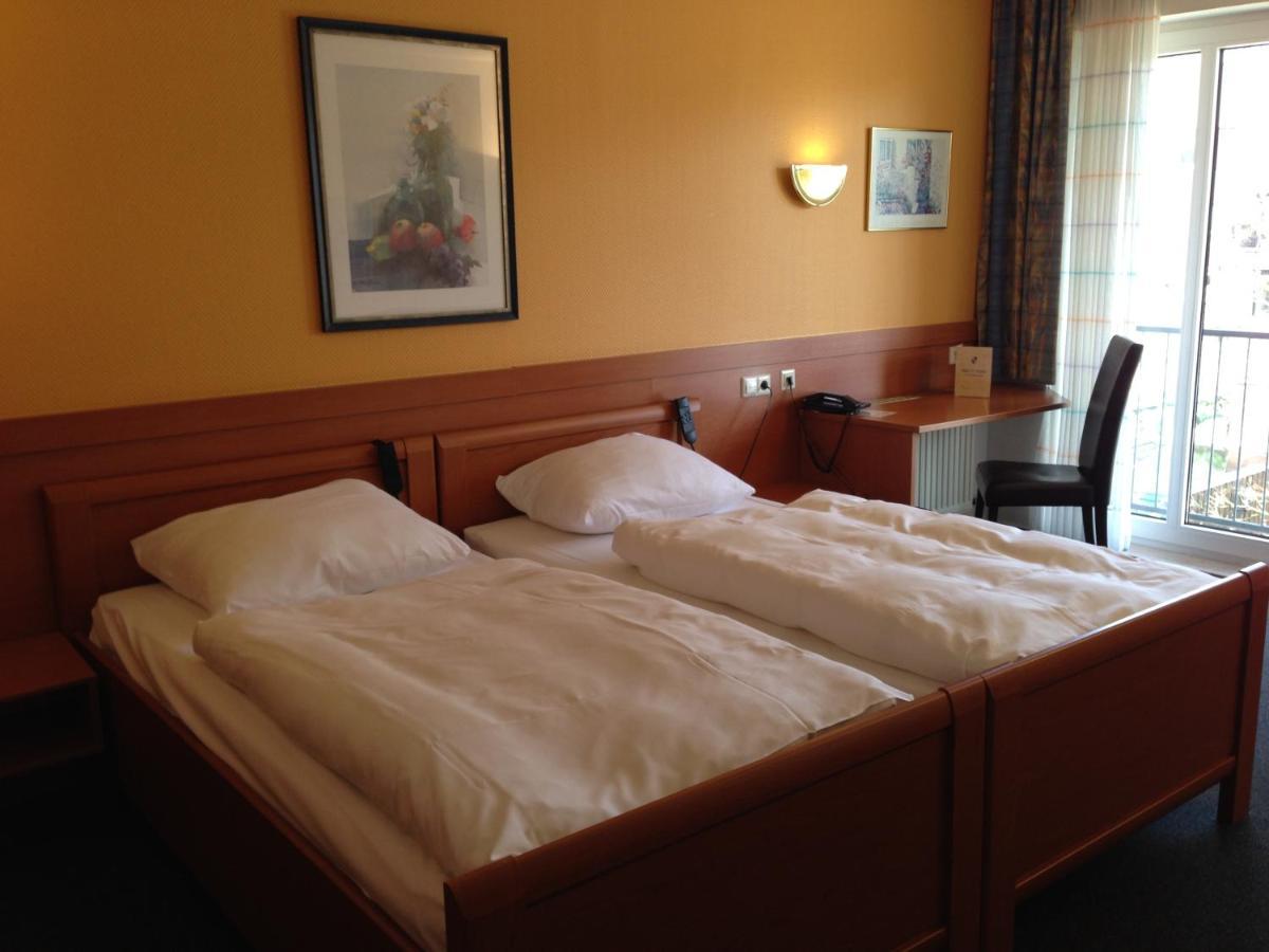 Single Room,1756421158:JPEG