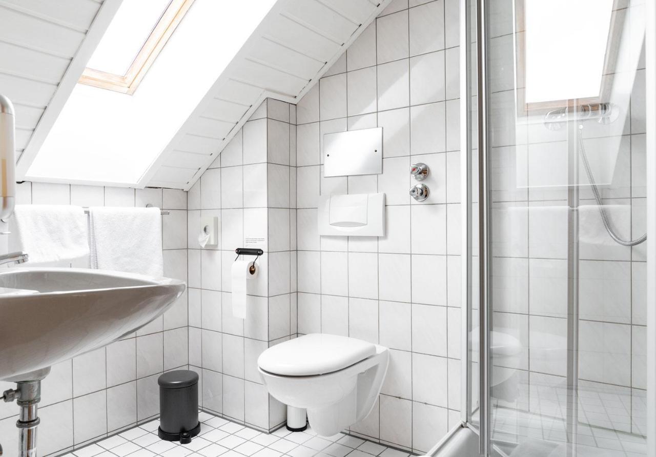 Comfort Single Room Shower