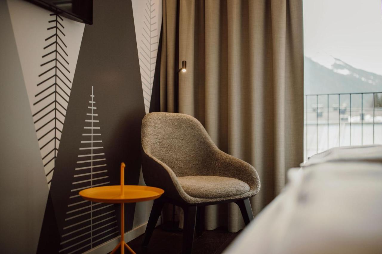 Doppelzimmer mit Balkon