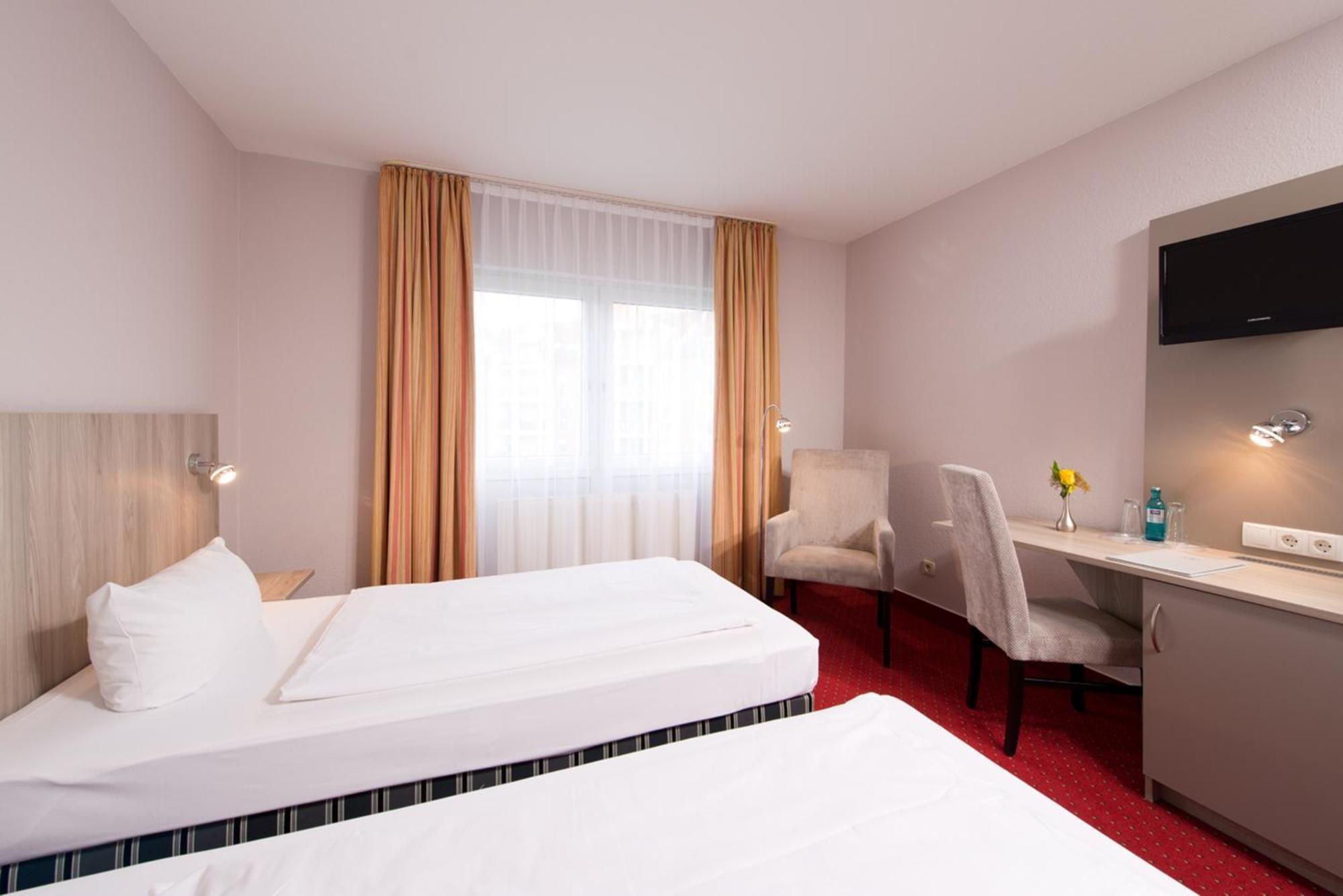 Double Room,1212085801:JPEG