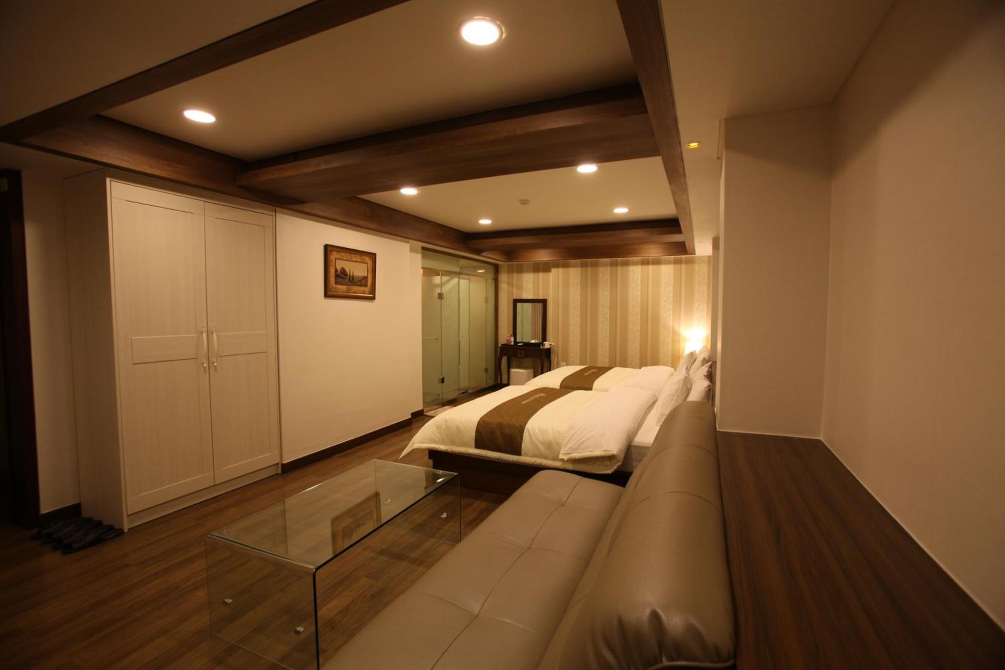Suite