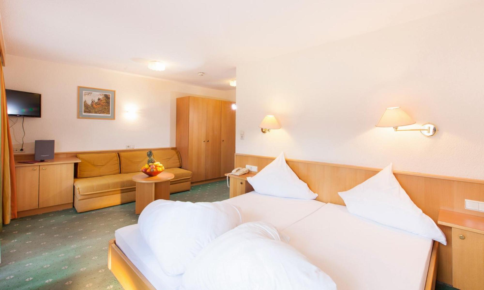 Classic Triple Room,1216728772:JPEG