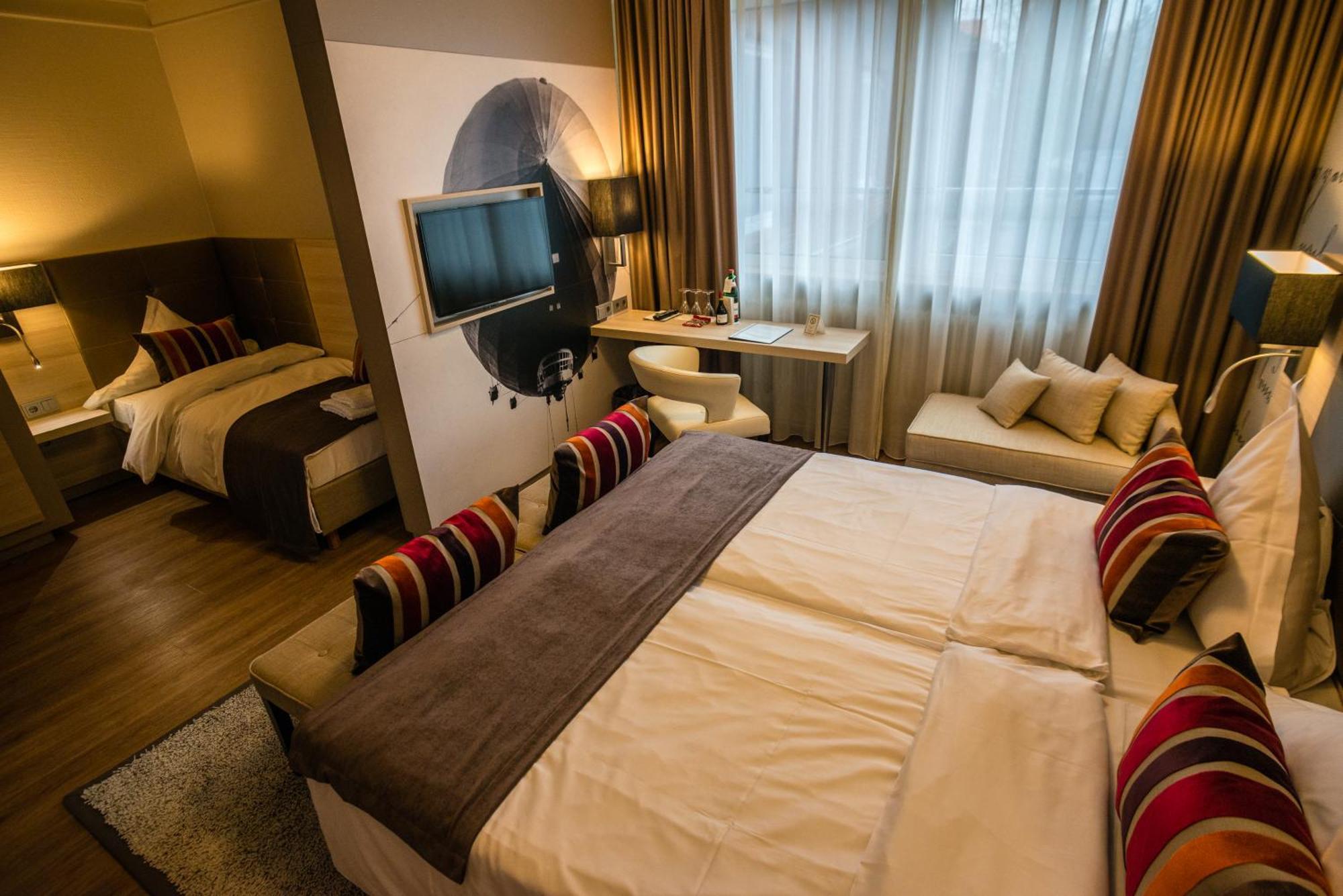 Comfort Triple Room,1241934367:JPEG