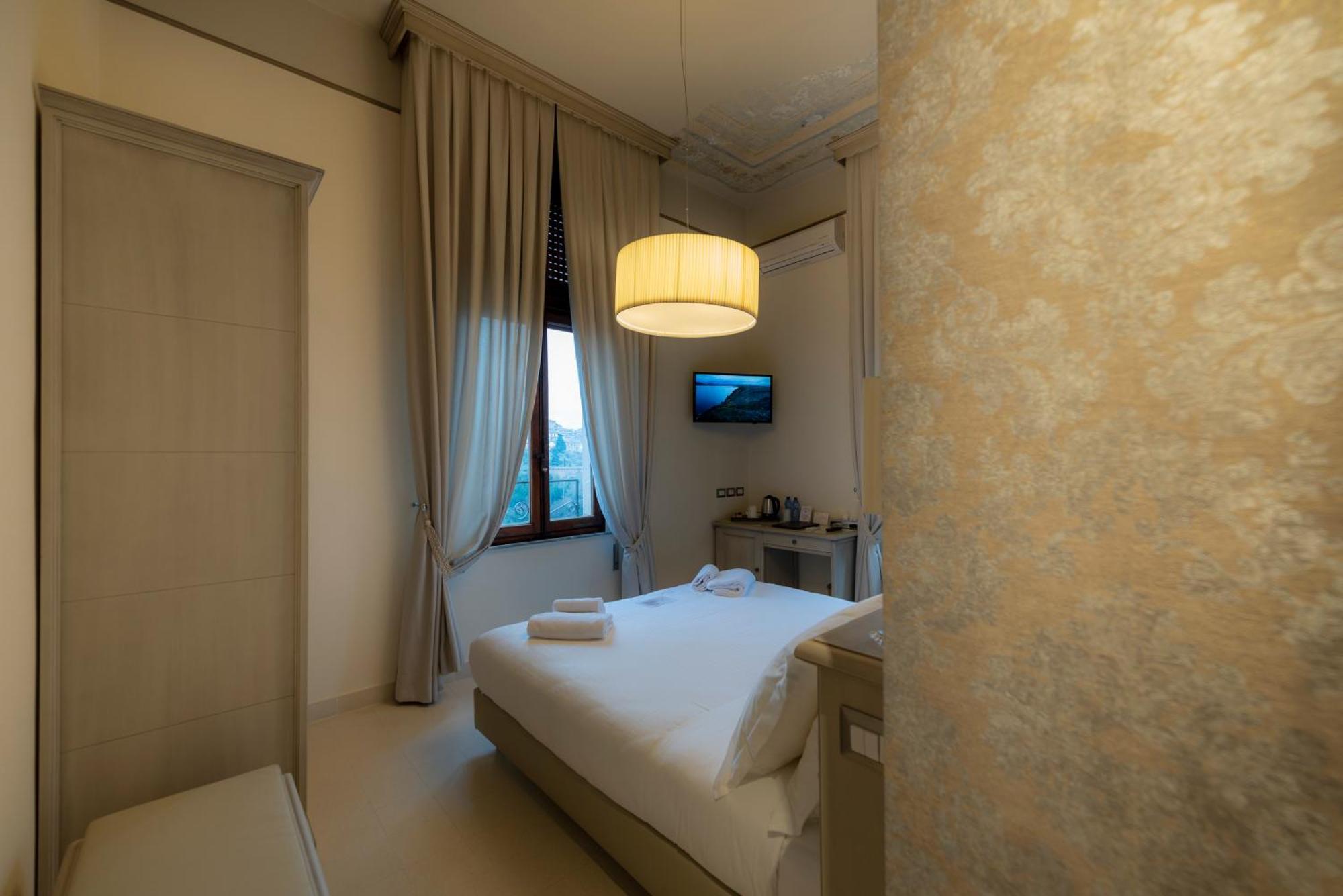 Superior Double Room,1223941822:JPEG