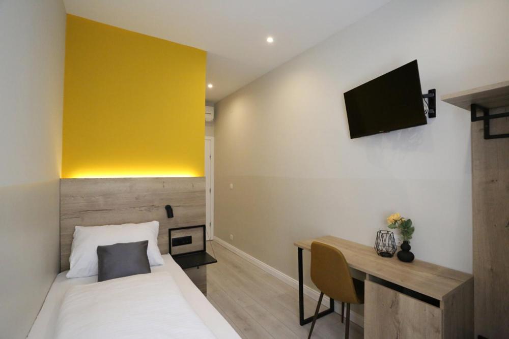 Single Room,1225983146:JPEG