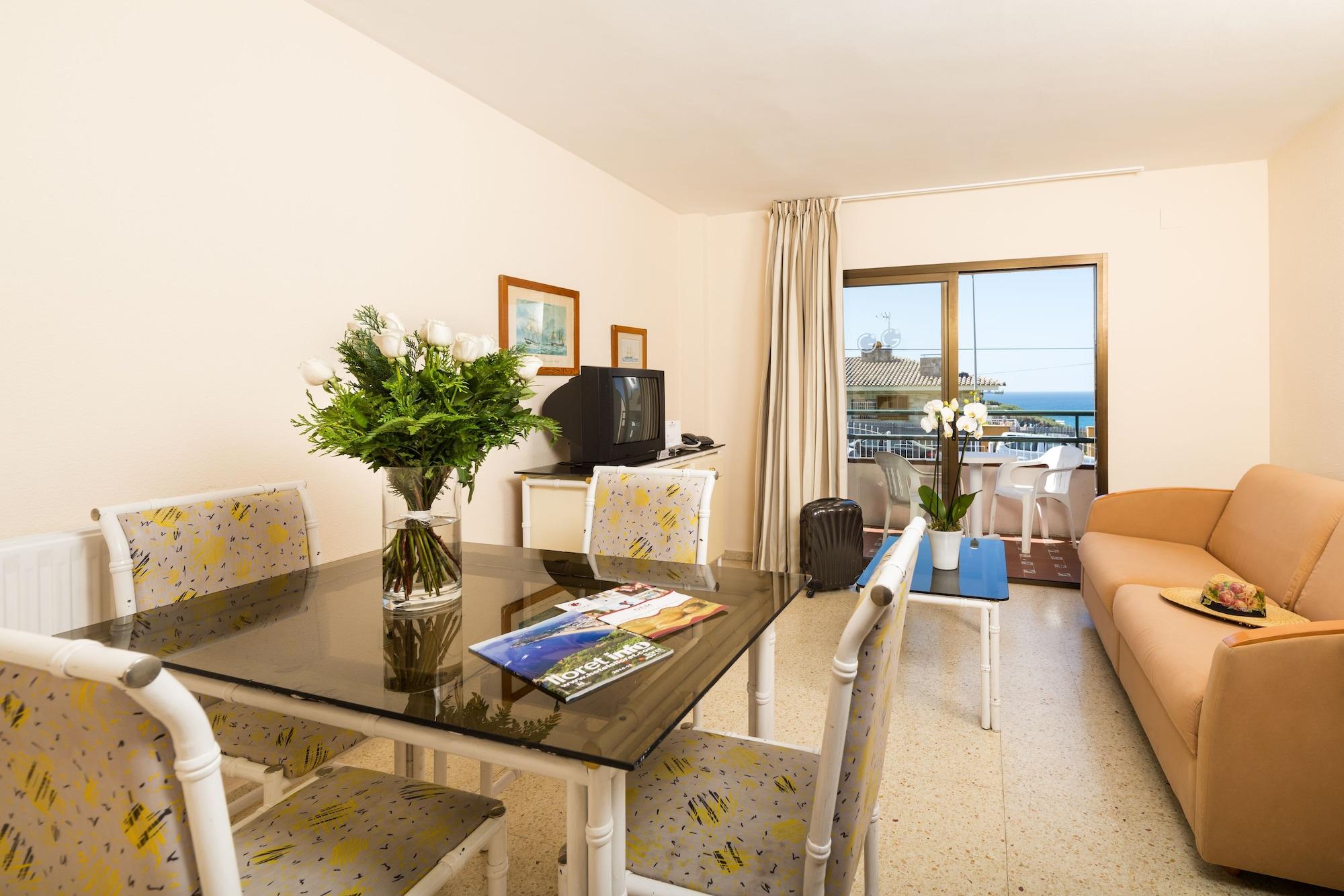 Double Room with Sea View + Spa Included