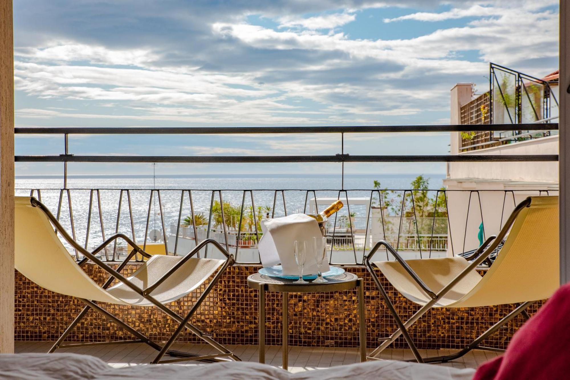 Double Room Sea View