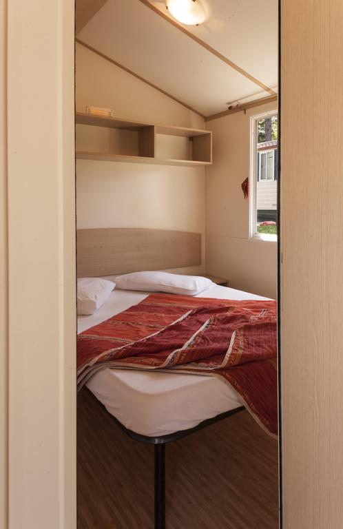 Deluxe Mobilheim (4 Erwachsene)
