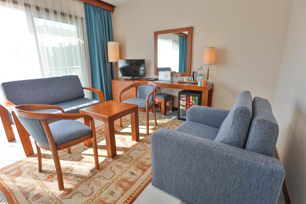 Deluxe Room,1246233631:JPEG