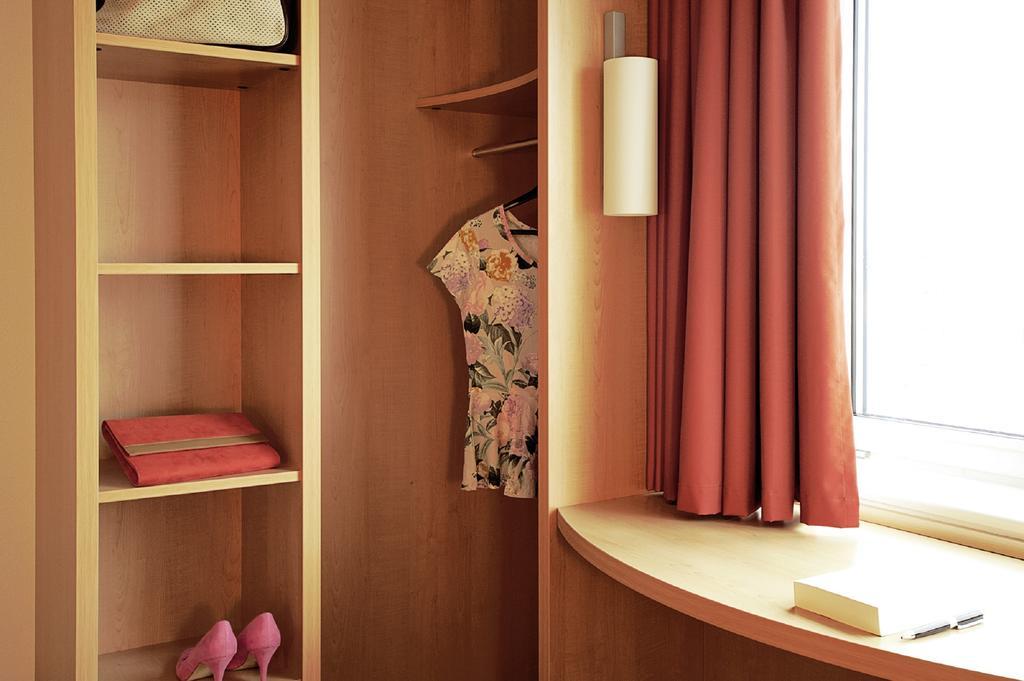 Standard Twin Room,1318458175:JPEG