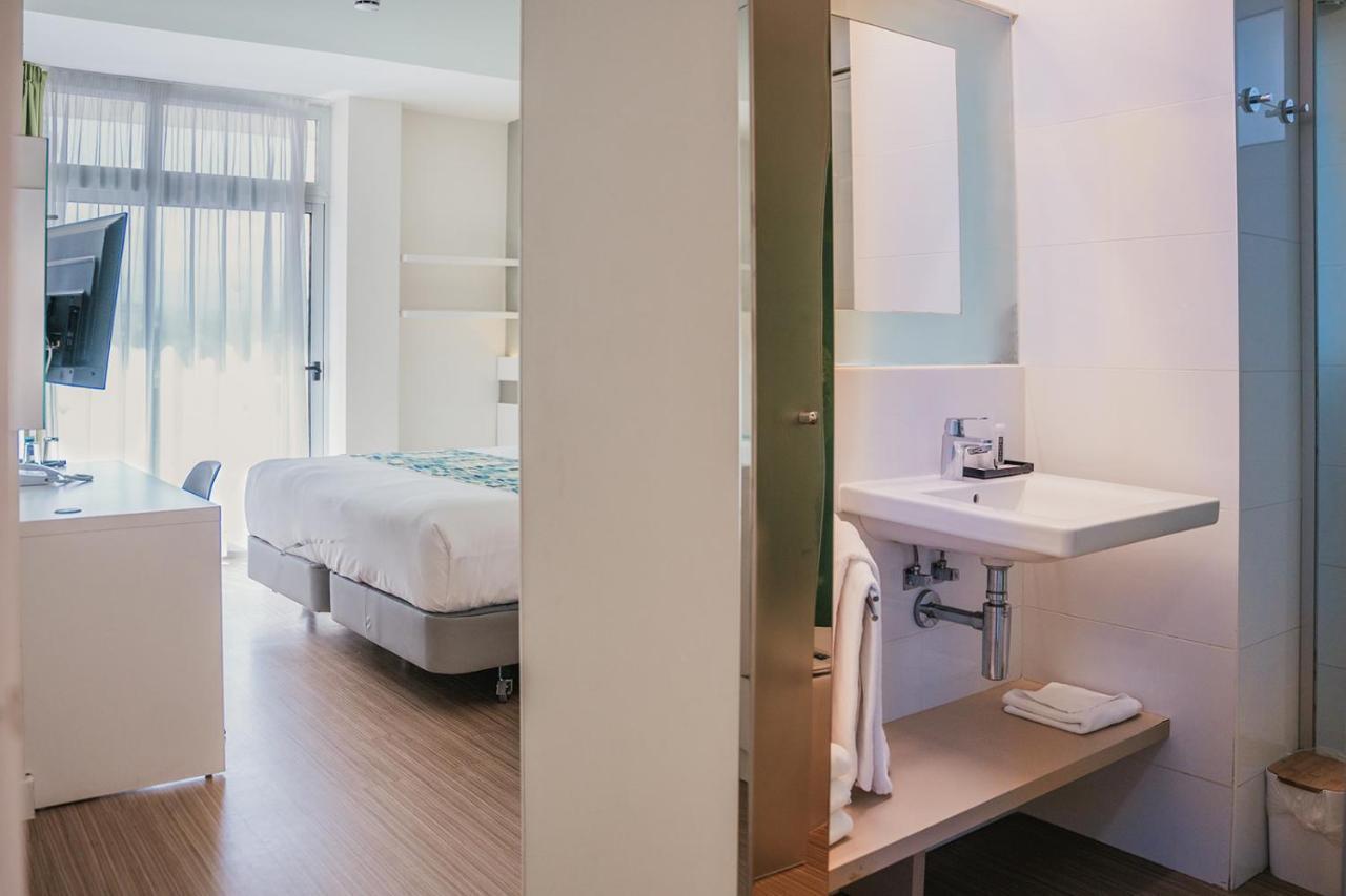 Triple Room Balcony
