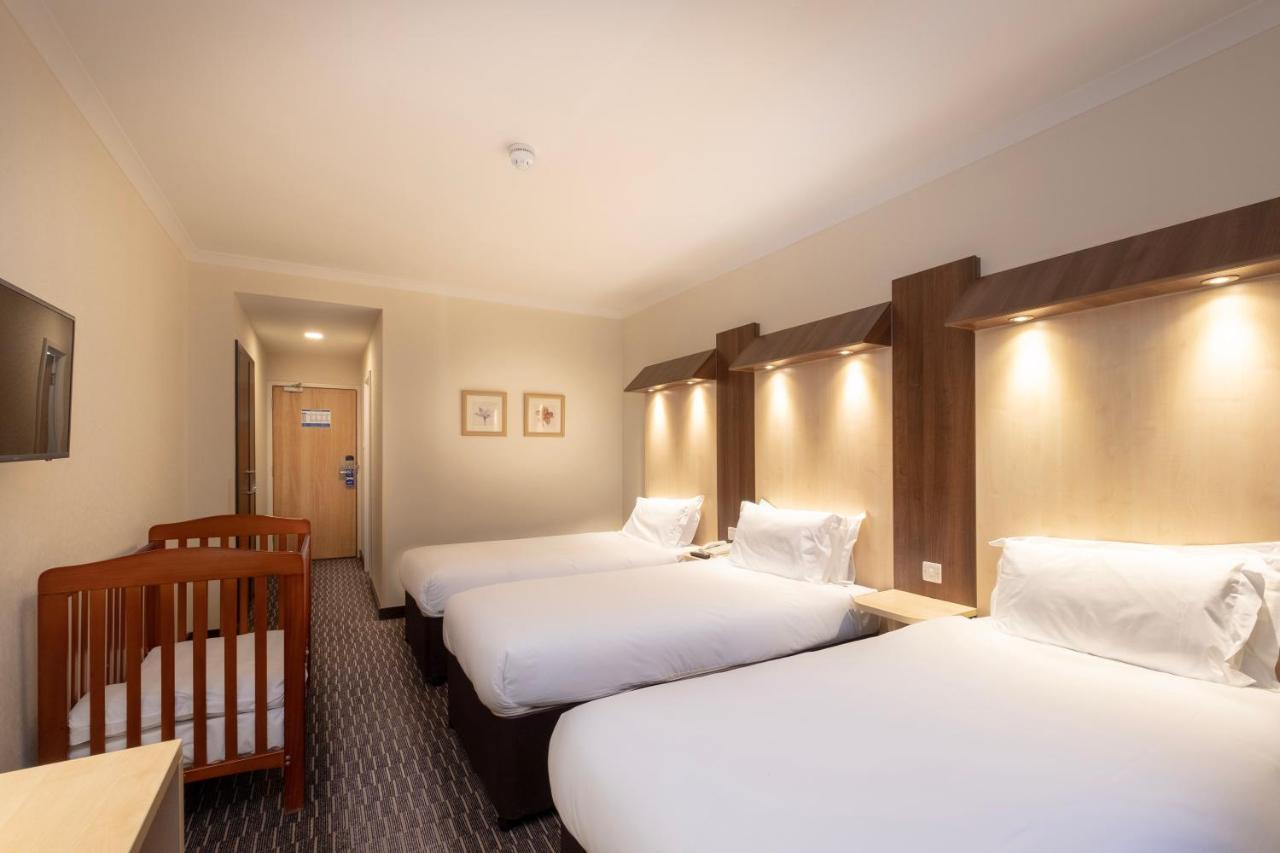 Triple Room,1558706509:JPEG