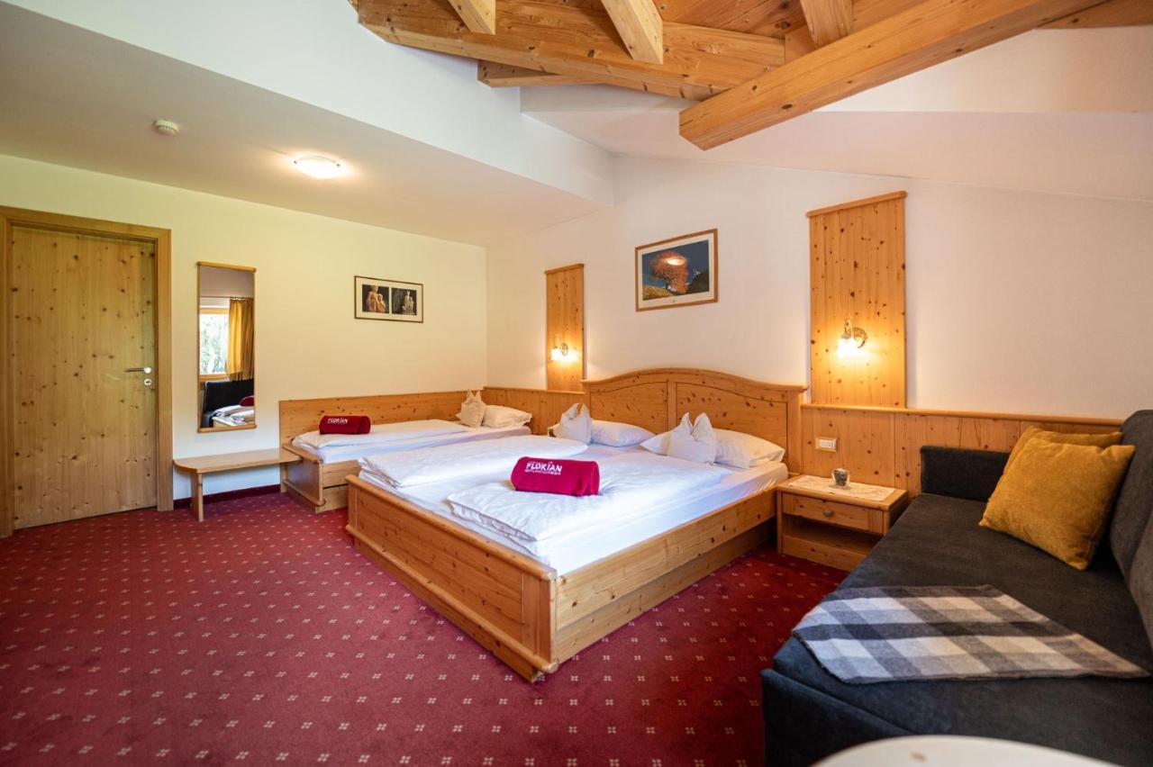 Superior Double Room,1329332504:JPEG