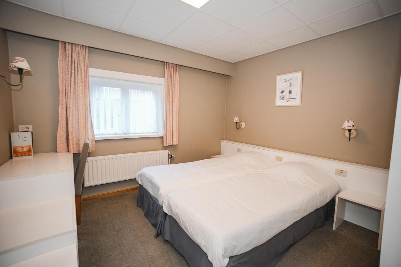 Kleines Standard Zimmer