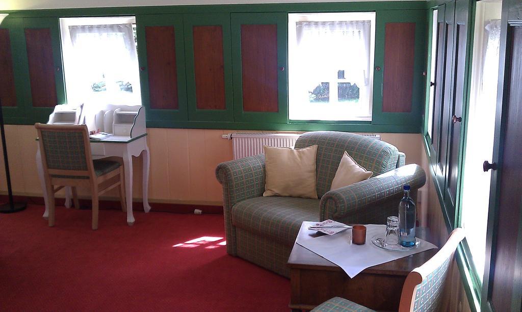 Deluxe Double Room,136607484:JPEG