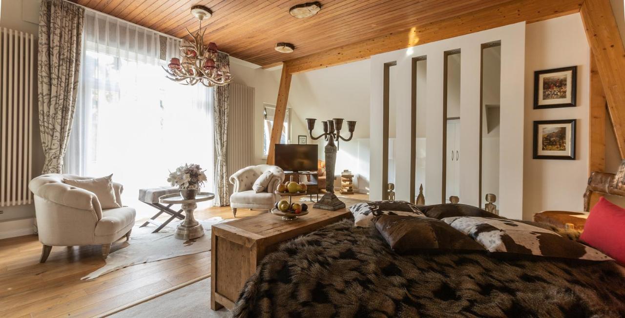 Deluxe Suite,1369460180:JPEG