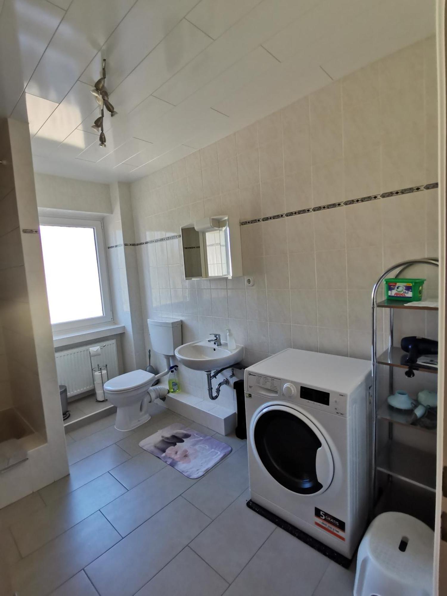 Apartment mit 2 Schlafzimmern und Balkon