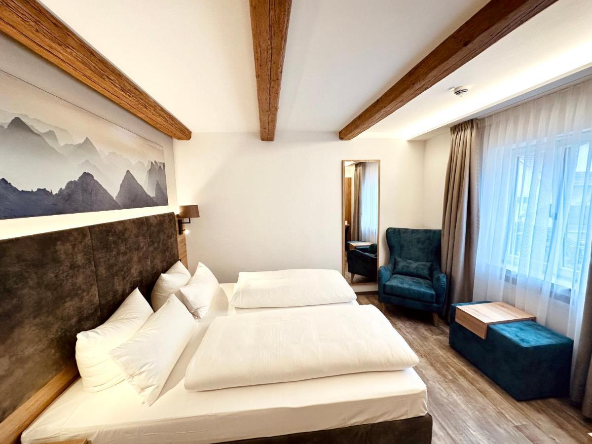 Standard Double Room,1388585147:JPEG