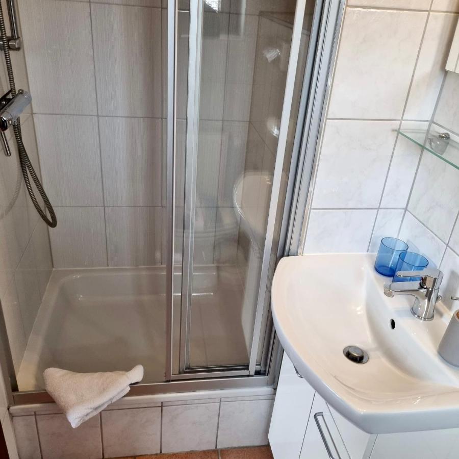 Superior One-Bedroom Apartment 2