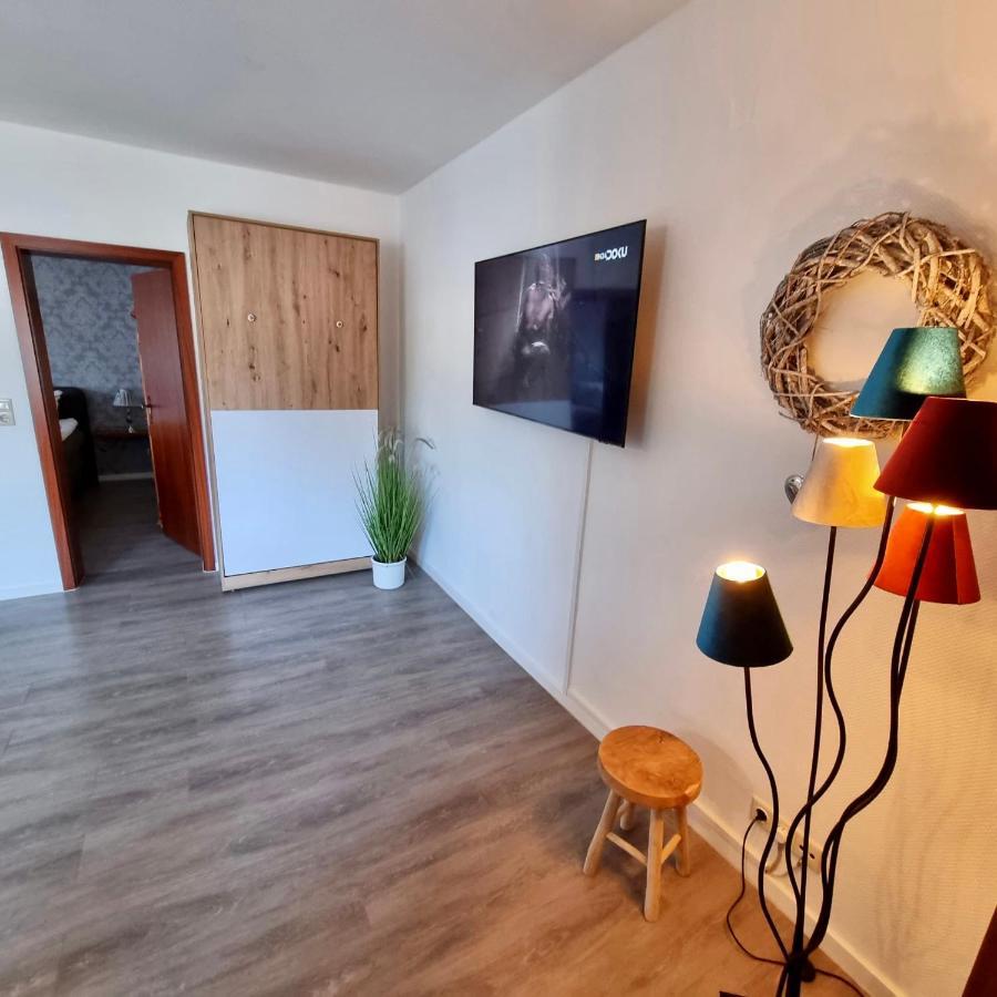 Superior One-Bedroom Apartment 2