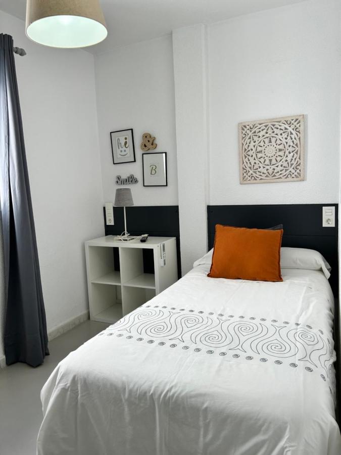 Single Interior Room
