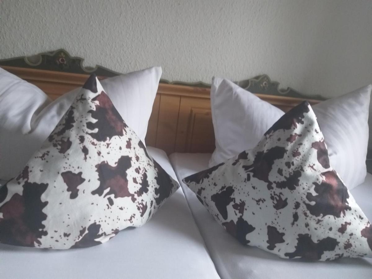 Double Room with Balcony (2 Adults + 1 Child),1555695136:JPEG