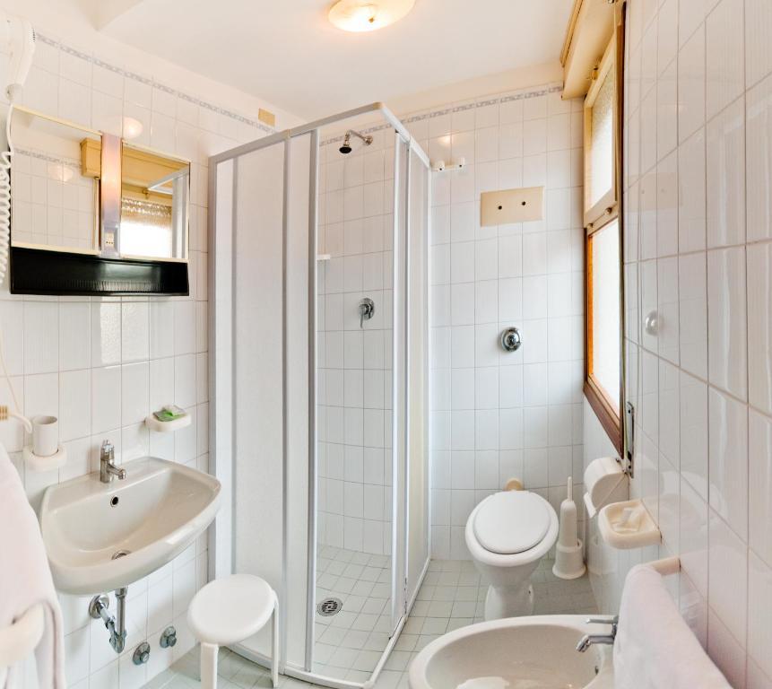 Familienzimmer mit Balkon