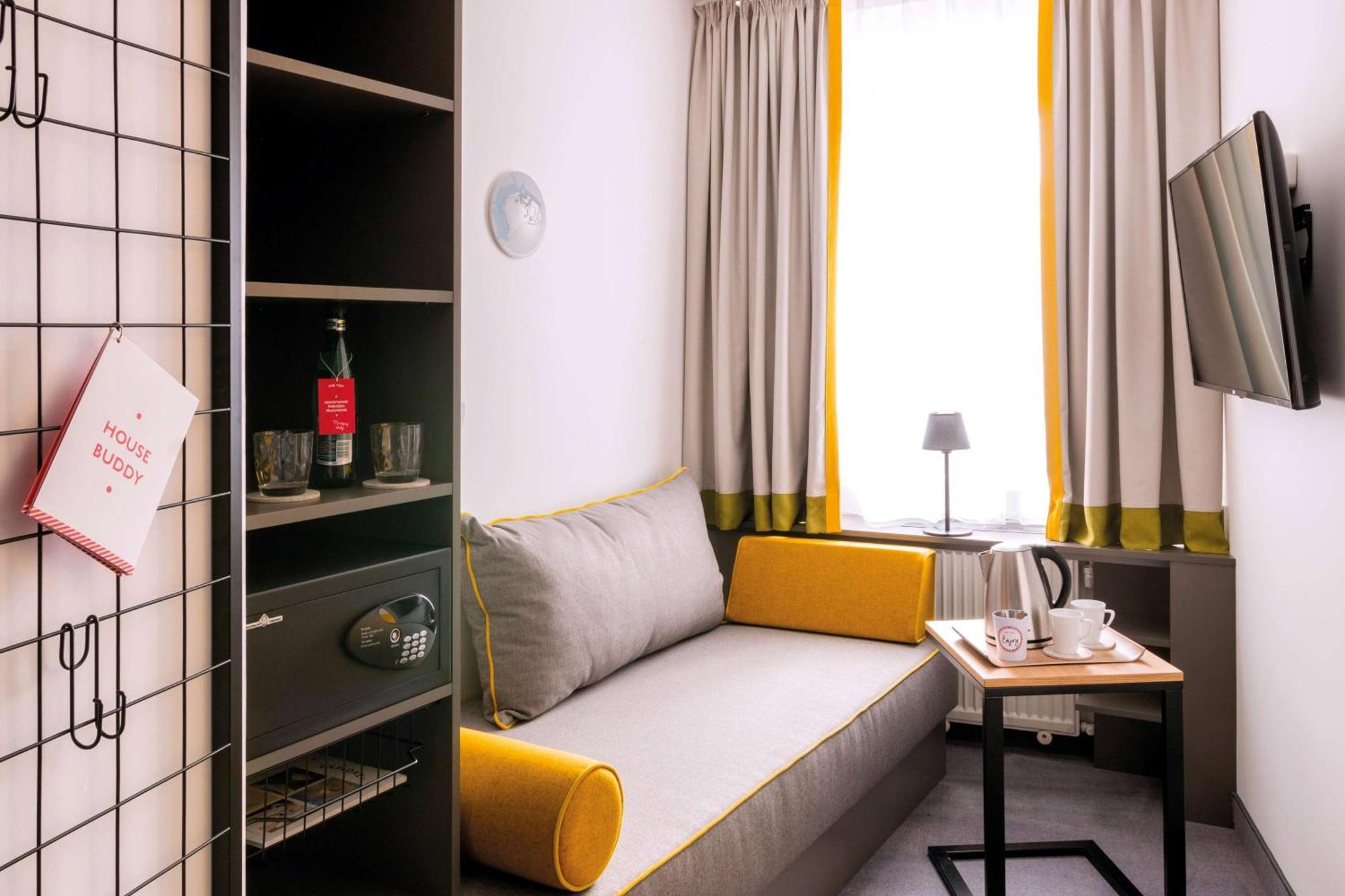 Barrierefreies Lounge-Zimmer